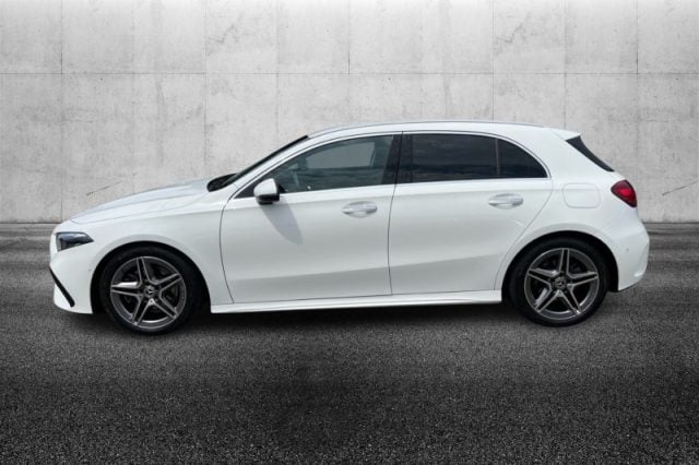 Mercedes-Benz A 220 d Automatic AMG Line Advanced Plus - foto 3 di 4