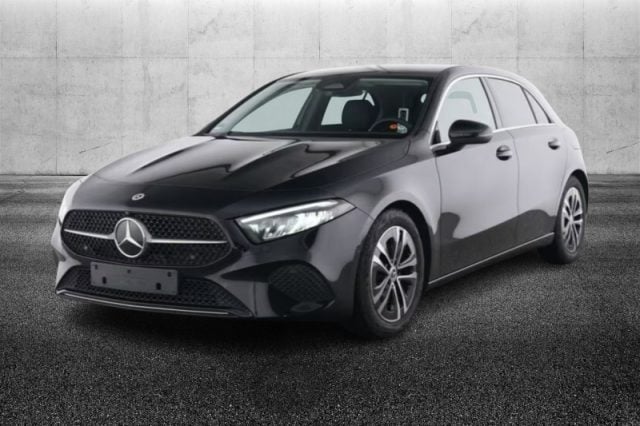 Mercedes-Benz A 200 d Automatic Progressive Advanced, del 2025, 29.700 km, in vendita a Pieve Di Cento (BO)