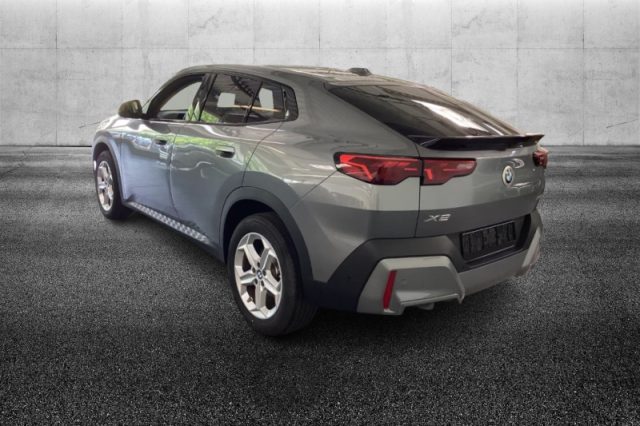 BMW X2 sDrive 18d - foto 3 di 4