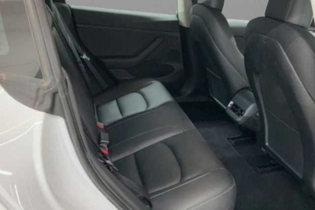 Tesla Model 3 Long Range Dual Motor AWD - foto 3 di 4
