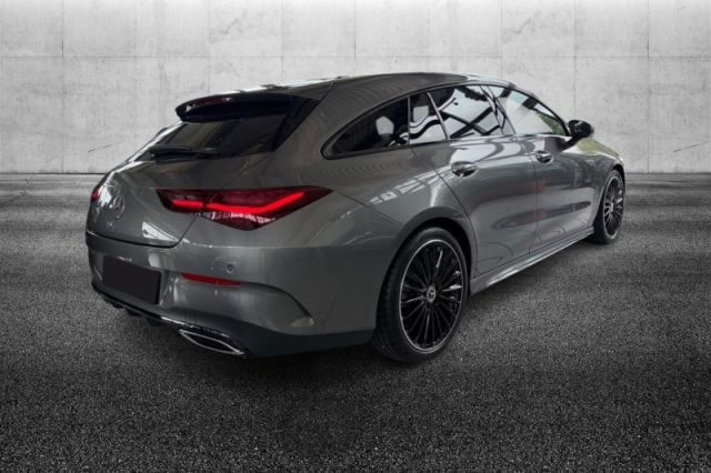 Mercedes-Benz CLA 220 d Automatic Shooting Brake AMG Line Advanced Plus - foto 4 di 4
