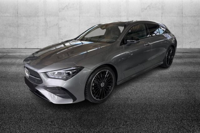 Mercedes-Benz CLA 220 d Automatic Shooting Brake AMG Line Advanced Plus, del 2025, 19.800 km, in vendita a Pieve Di Cento (BO)