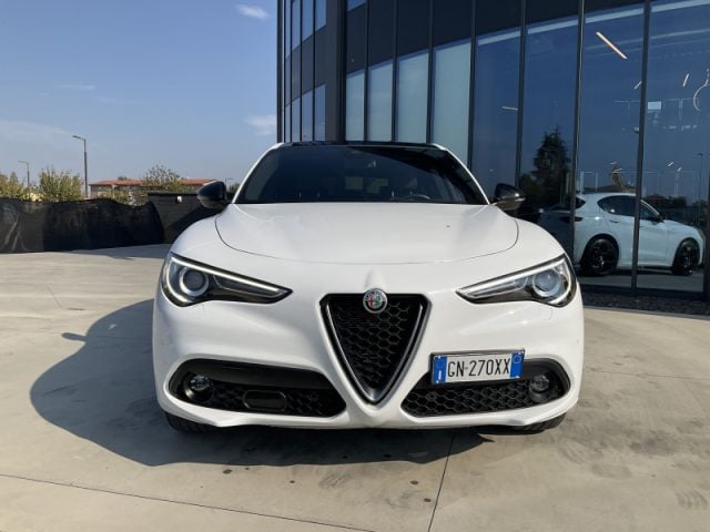 Alfa Romeo Stelvio 2.2 Turbodiesel 210 CV AT8 Q4 Veloce - foto 2 di 4