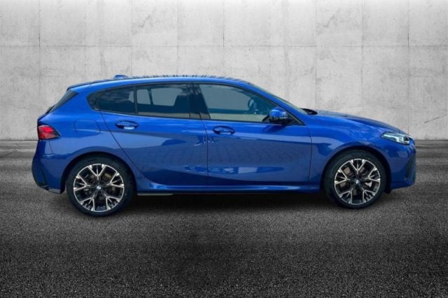 BMW 123 xDrive 48V - foto 3 di 4