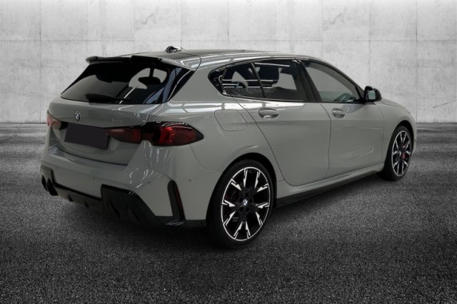 BMW 123 xDrive 48V MSport - foto 2 di 4