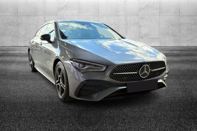 Mercedes-Benz CLA 180 Automatic Shooting Brake AMG Line Advanced Plus - foto 2 di 4