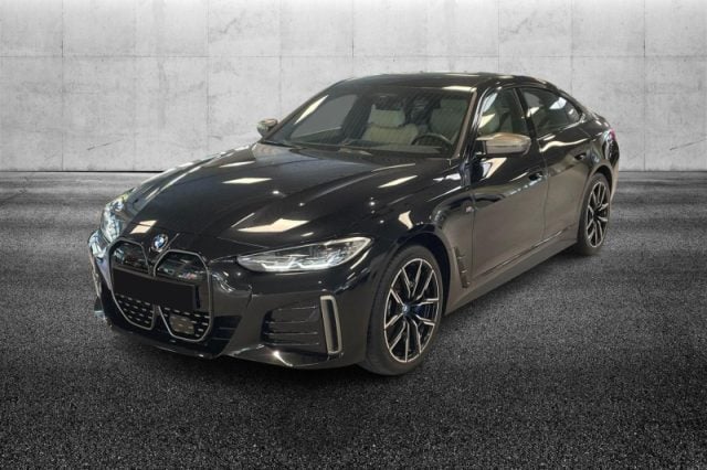 BMW i4 M50, del 2023, 42.999 km, in vendita a Pieve Di Cento (BO)