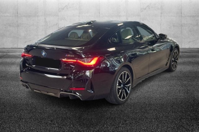 BMW i4 M50 - foto 3 di 4