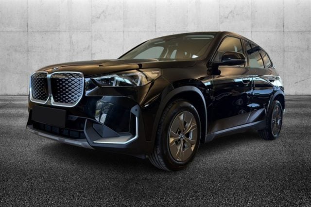 BMW iX1 eDrive 20, del 2024, 38.999 km, in vendita a Pieve Di Cento (BO)