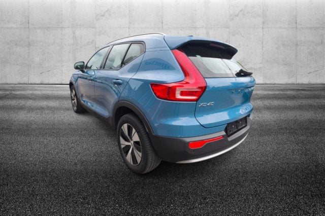 Volvo XC40 B3 automatico Core - foto 4 di 4