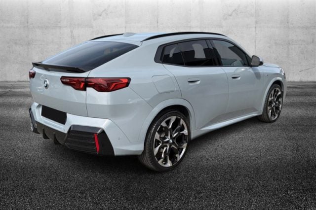 BMW X2 xDrive 20d MSport - foto 3 di 4