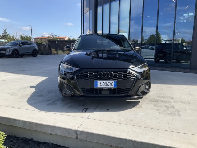Audi A3 SPB 30 TDI - foto 2 di 4