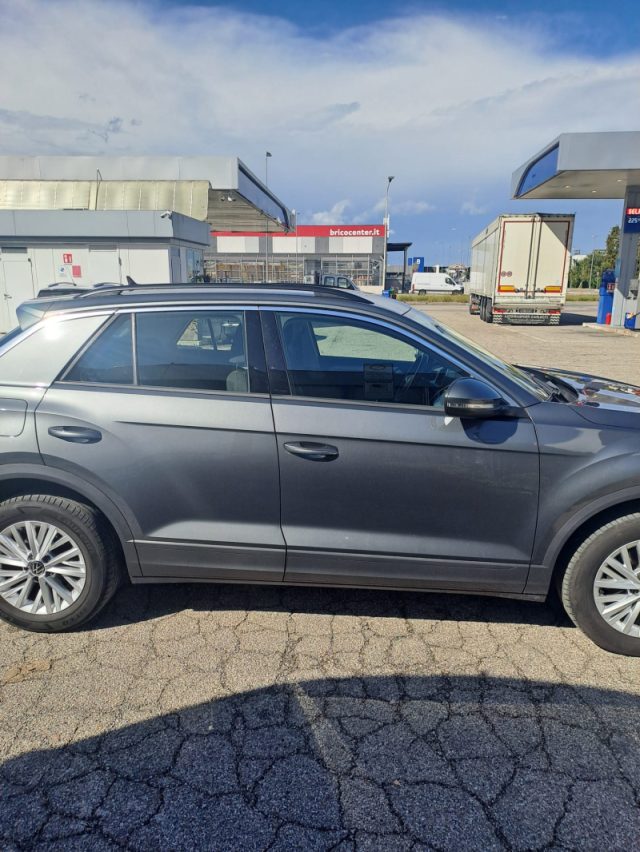 Volkswagen T-Roc 2.0 TDI SCR Life - foto 4 di 4