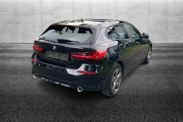 BMW 118 d 5p. Advantage - foto 3 di 4