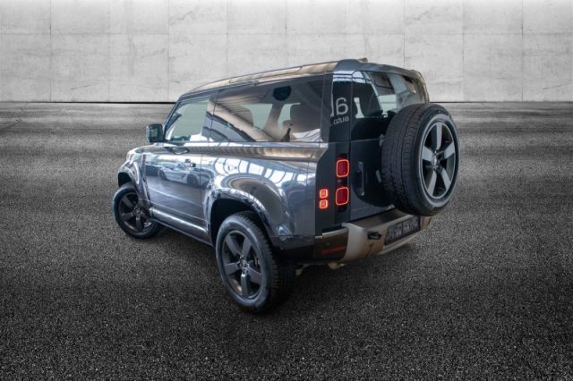 Land Rover Defender 90 3.0D I6 300 CV AWD Auto X-Dynamic SE - foto 4 di 4