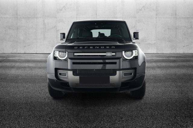 Land Rover Defender 110 3.0D I6 250 CV AWD Auto X-Dynamic SE - foto 3 di 4