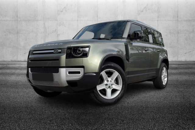 Land Rover Defender 110 3.0D I6 200 CV AWD Auto SE, del 2023, 31.600 km, in vendita a Pieve Di Cento (BO)