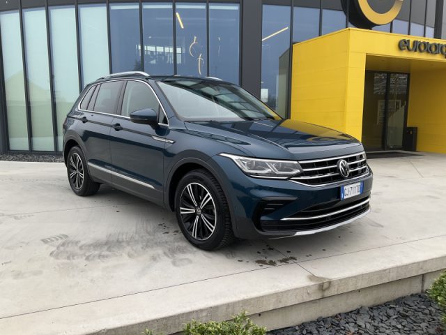 Volkswagen Tiguan 2.0 TDI 150 CV SCR DSG Elegance - foto 3 di 4