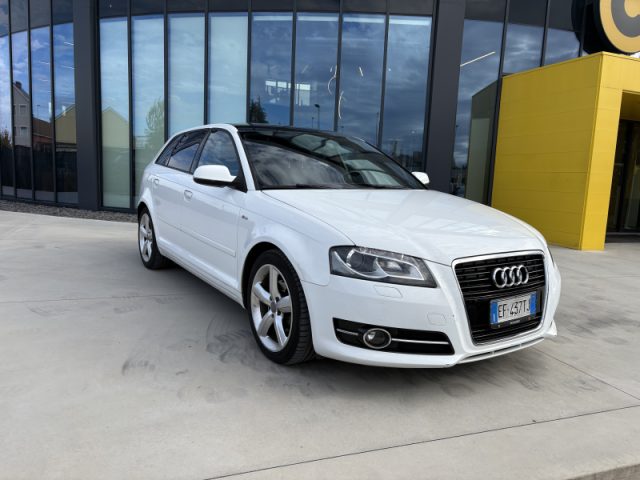 Audi A3 SPB 1.6 TDI CR F.AP. Young Edition - foto 4 di 4