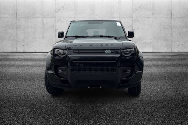 Land Rover Defender 130 3.0D I6 300 CV AWD Auto X-Dynamic HSE - foto 4 di 4