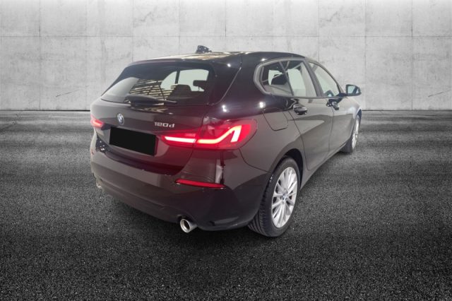 BMW 120 d 5p. Advantage - foto 2 di 4