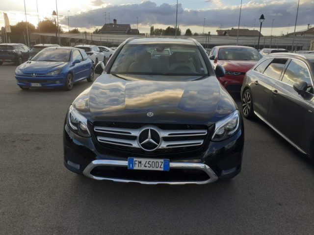 Mercedes-Benz GLC 220 d 4Matic Sport - foto 4 di 4
