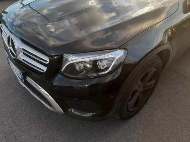 Mercedes-Benz GLC 220 d 4Matic Sport - foto 3 di 4