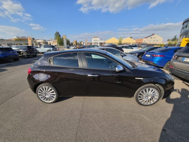 Alfa Romeo Giulietta 1.6 JTDm 120 CV Super - foto 3 di 4