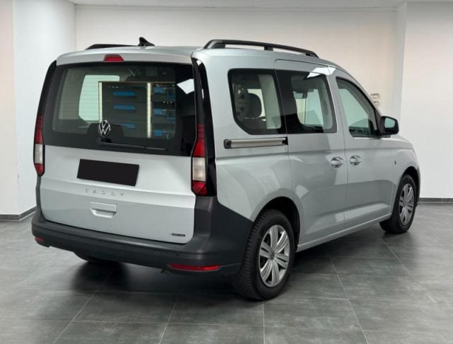 Volkswagen Caddy 2.0 TDI 122 CV 4Motion Space - foto 3 di 4