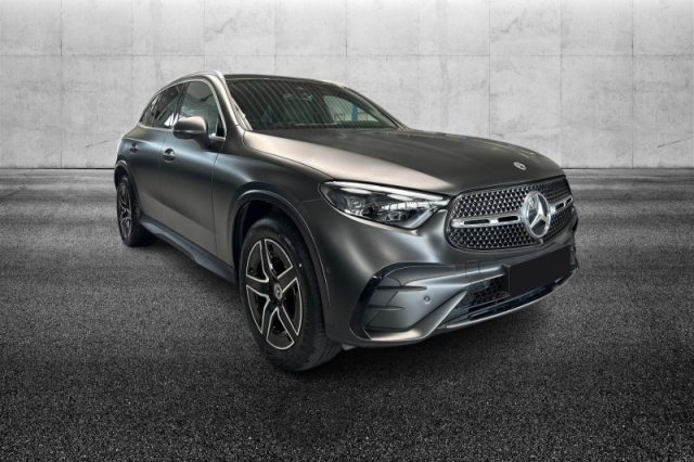 Mercedes-Benz GLC 300 d 4Matic Mild Hybrid AMG Line Premium Plus - foto 2 di 4