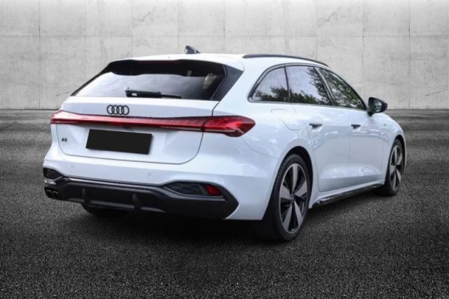 Audi A5 Avant TDI 150 kW mHEV+ S tronic S Line edition - foto 3 di 4