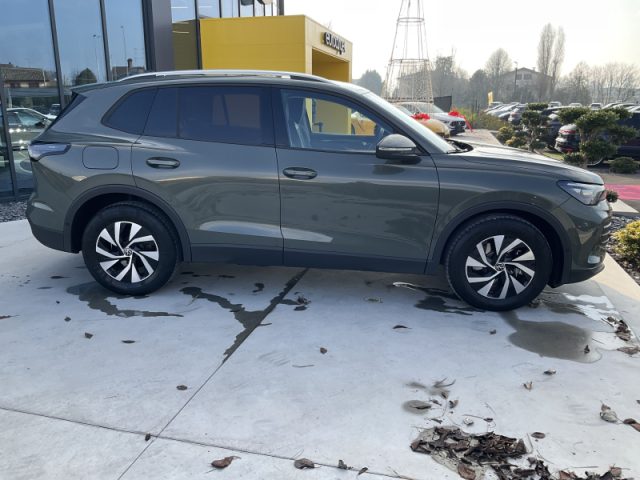 Volkswagen Tiguan 2.0 TDI 150 CV DSG Edition Plus semestrale a PIEVE DI CENTO