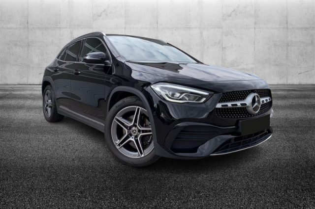 Mercedes-Benz GLA 220 d Automatic Premium - foto 2 di 4