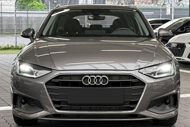 Audi A4 Avant 35 TFSI S tronic - foto 4 di 4