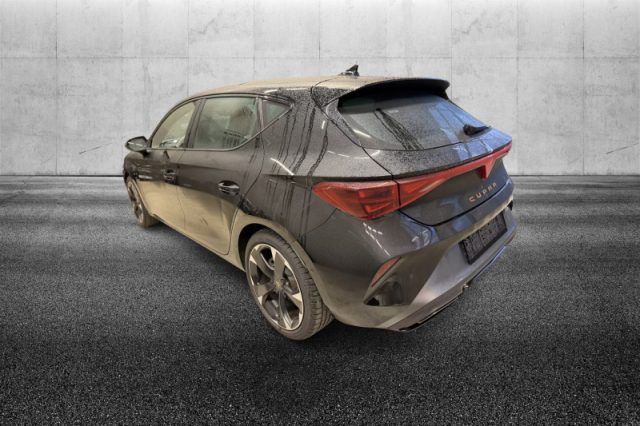 CUPRA Leon 1.5 Hybrid 150 CV DSG - foto 3 di 4