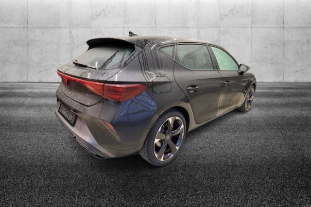 CUPRA Leon 1.5 Hybrid 150 CV DSG - foto 2 di 4
