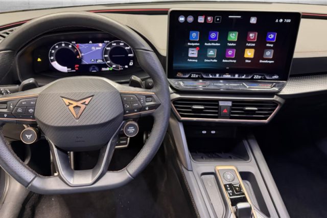 CUPRA Leon 1.5 Hybrid 150 CV DSG - foto 4 di 4