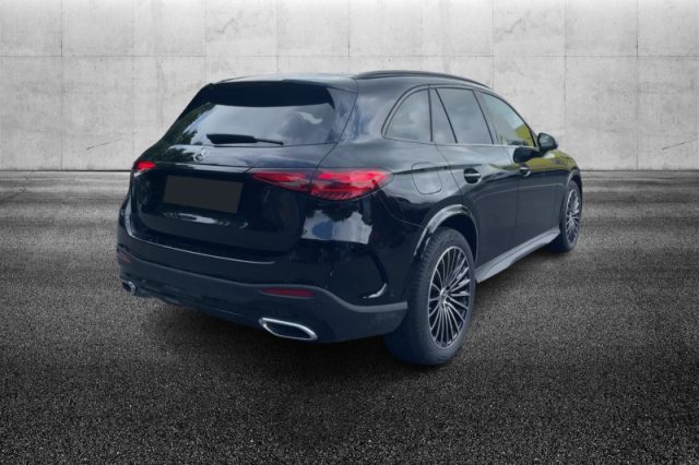 Mercedes-Benz GLC 220 d 4Matic Mild Hybrid AMG Line Premium - foto 3 di 4