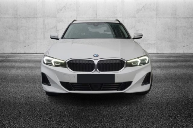 BMW 318 d 48V Touring usato a PIEVE DI CENTO