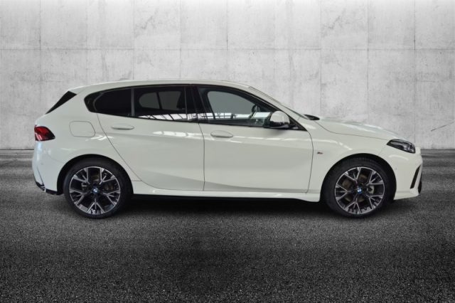 BMW 120 48V MSport Design - foto 4 di 4