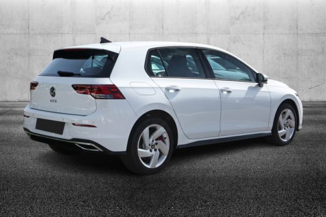 Volkswagen Golf 1.4 Plug-In Hybrid DSG GTE - foto 4 di 4