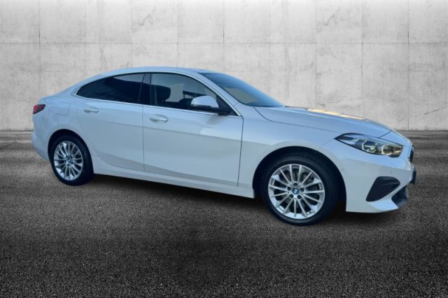 BMW 218 i Gran Coupé - foto 3 di 4