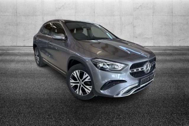 Mercedes-Benz GLA 200 d Automatic Progressive Advanced Plus - foto 2 di 4