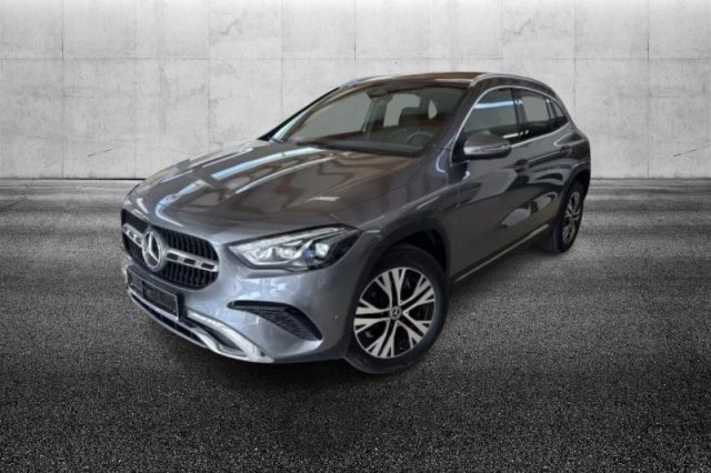 Mercedes-Benz GLA 200 d Automatic Progressive Advanced Plus semestrale a PIEVE DI CENTO