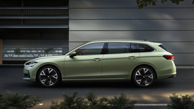 Skoda Superb 1.5 TSI PHEV DSG Wagon Laurin&Klement, in vendita a Pieve Di Cento (BO)