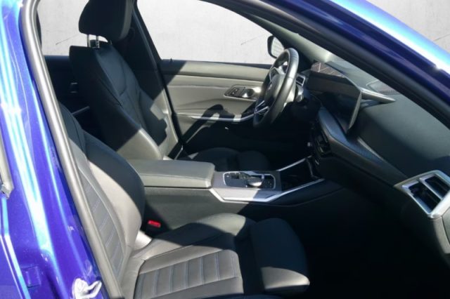 BMW 318 d 48V Touring Msport - foto 4 di 4