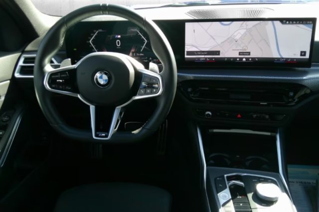 BMW 318 d 48V Touring Msport - foto 3 di 4