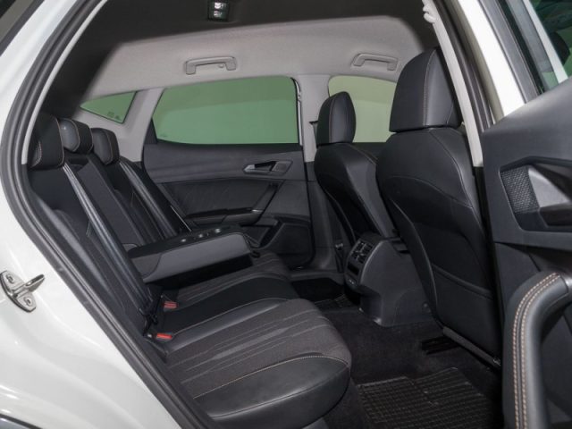 CUPRA Formentor 1.4 e-Hybrid DSG, del 2022, 23.999 km, in vendita a Pieve Di Cento (BO)