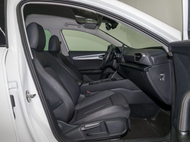 CUPRA Formentor 1.4 e-Hybrid DSG - foto 4 di 4
