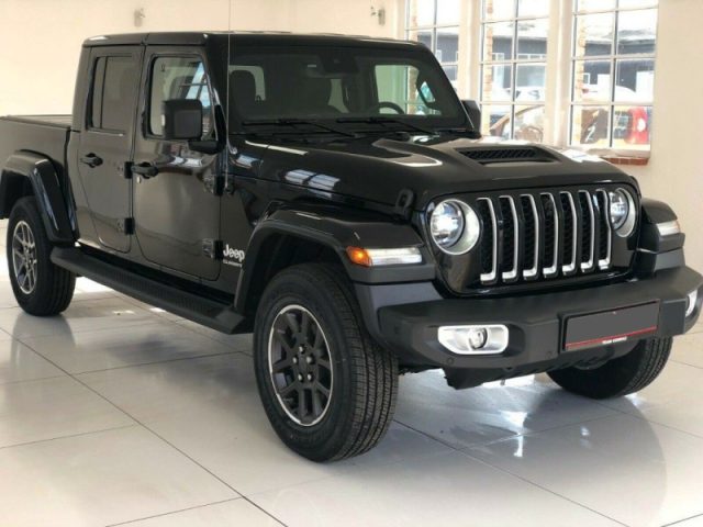 Jeep Gladiator 3.0 Diesel V6 Overland - foto 3 di 4